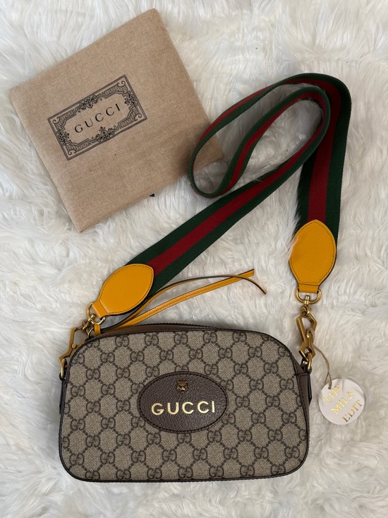 Gucci Handbags - GUCCI NEO CAMERA GG SUPREME MESSANGER BAG